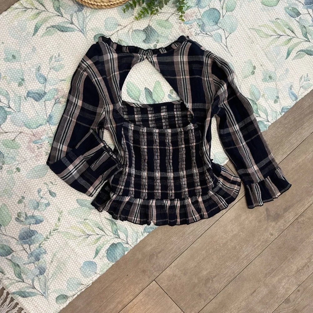 Free People Shirred w Elastic Blue Plaid Long-Sleeved Smocked Plaid Crop Shirt